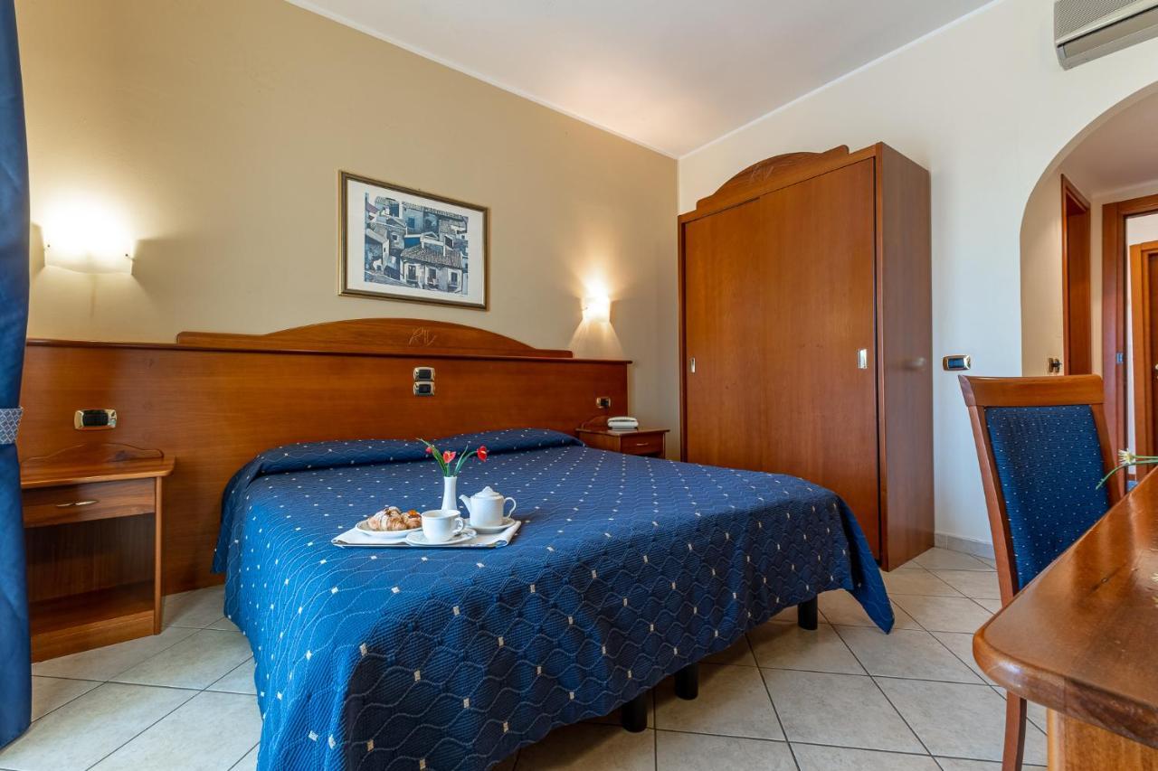 Hotel Relax Syracuse
